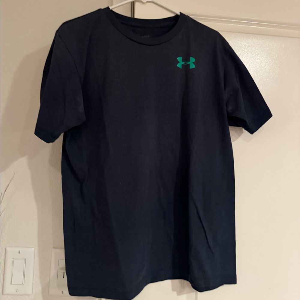 Under Armour T-shirt - Medium - Navy Blue
